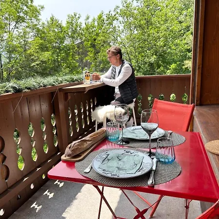 Balcony View Within Walking Distance Будинок відпочинку *